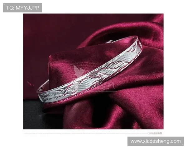 开云ty品牌最新款式全面解析,助你掌握潮流时尚新趋势 开云ty品牌最新款式全面解析,助你掌握潮流时尚新趋势